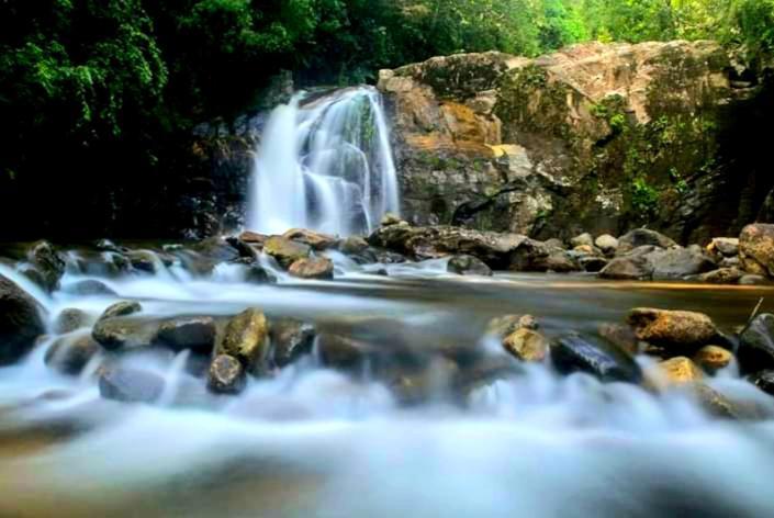 Rainforest River Bay Deniyaya Ngoại thất bức ảnh